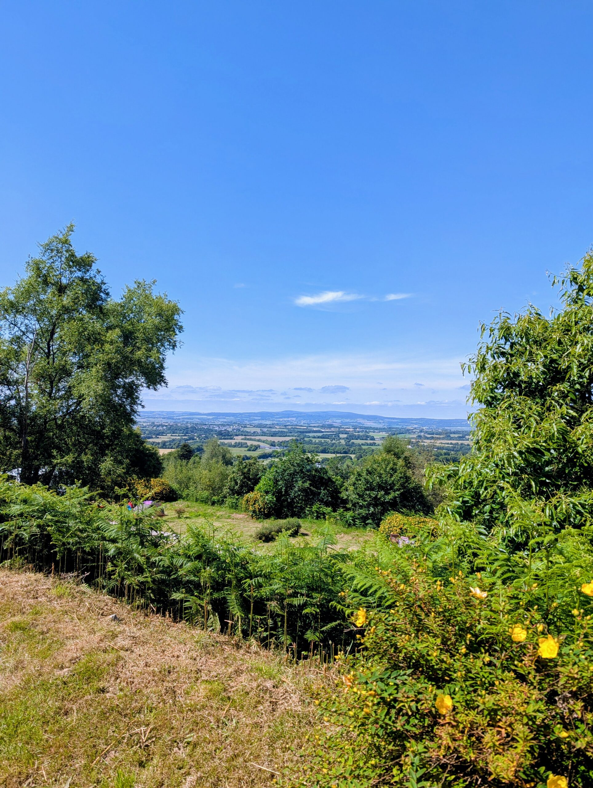 location barbecue camping locronan